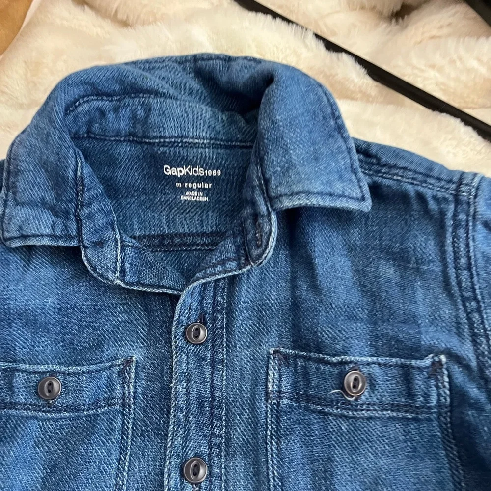 Gap 1969 Kids Unisex M  Woven Chambray Button Down Denim Spring Midwest Shirt